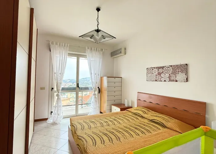 Residenza Sole Lägenhet Varazze