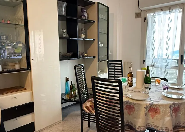 Residenza Sole Lägenhet Varazze